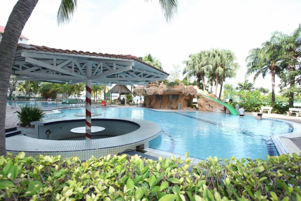 2 Bedroom Port Dickson Seaview 외부 사진